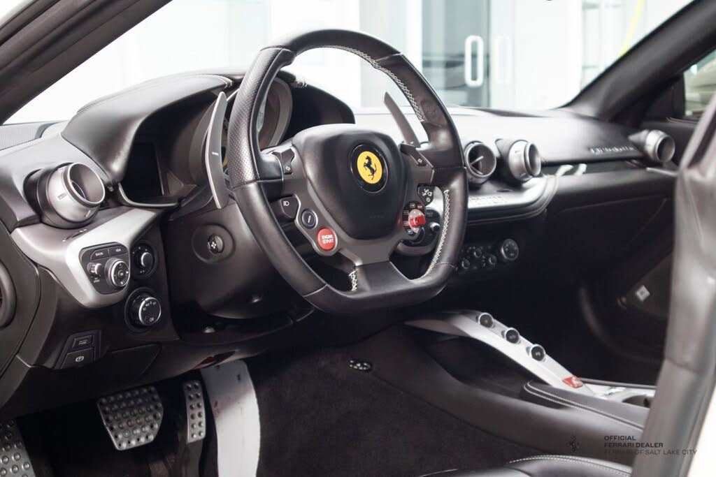 2015 Ferrari F12 Berlinetta Coupe photo 12