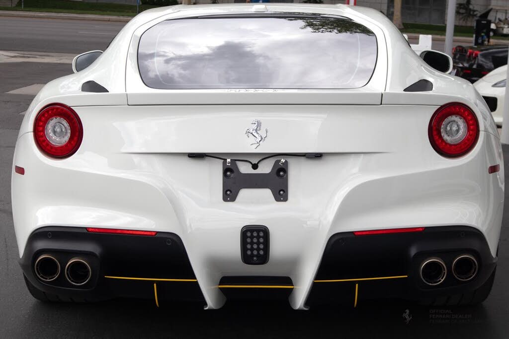 2015 Ferrari F12 Berlinetta Coupe photo 4