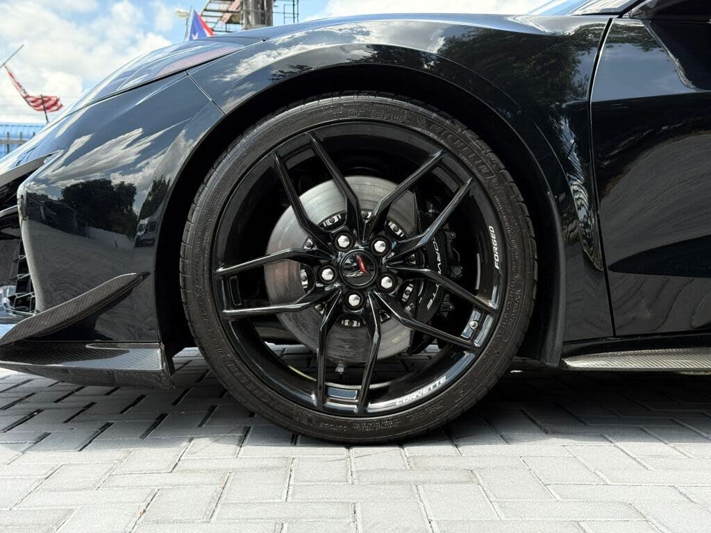2025 Chevrolet Corvette Z06 3LZ Convertible RWD photo 16