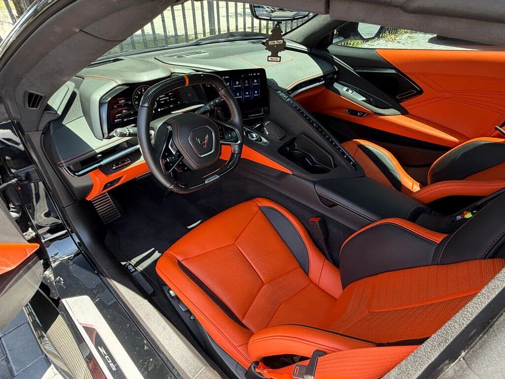 2025 Chevrolet Corvette Z06 3LZ Convertible RWD photo 18