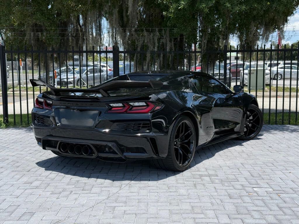 2025 Chevrolet Corvette Z06 3LZ Convertible RWD photo 6