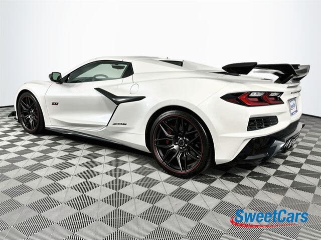 2023 Chevrolet Corvette Z06 3LZ Convertible RWD photo 13