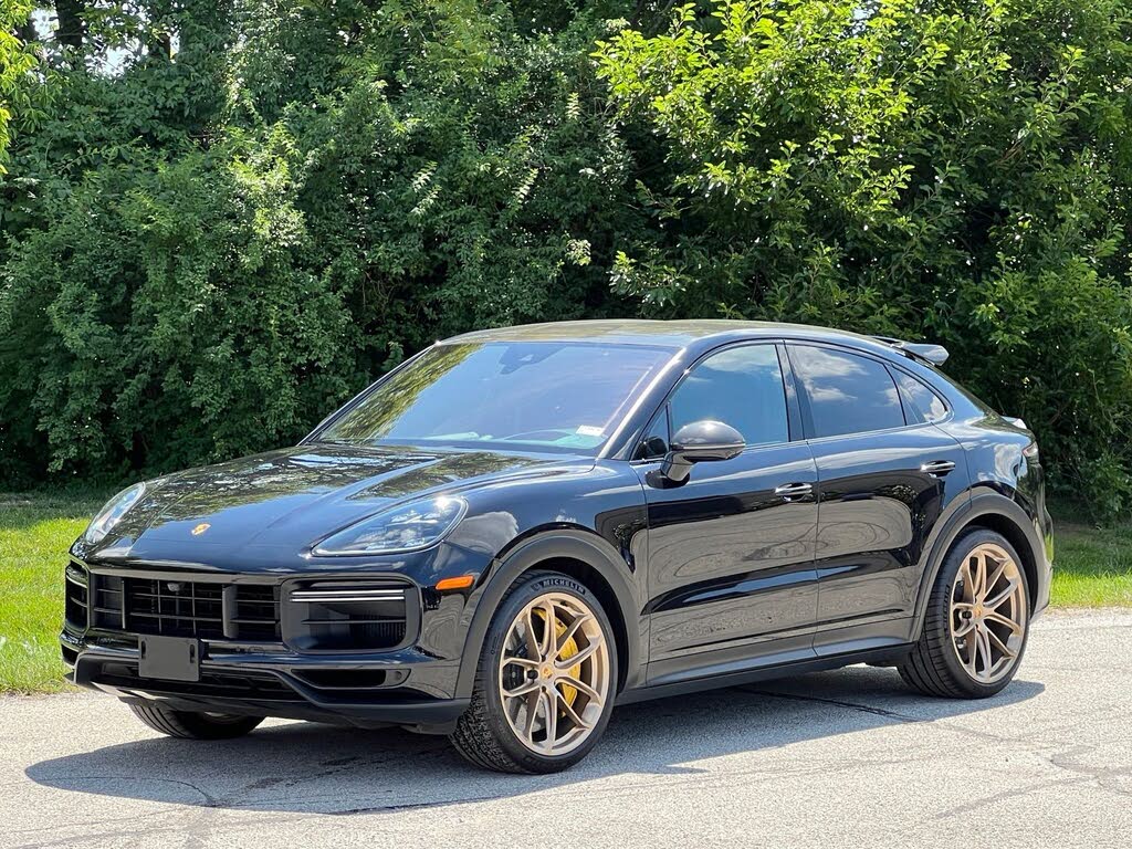2022 Porsche Cayenne Turbo GT AWD