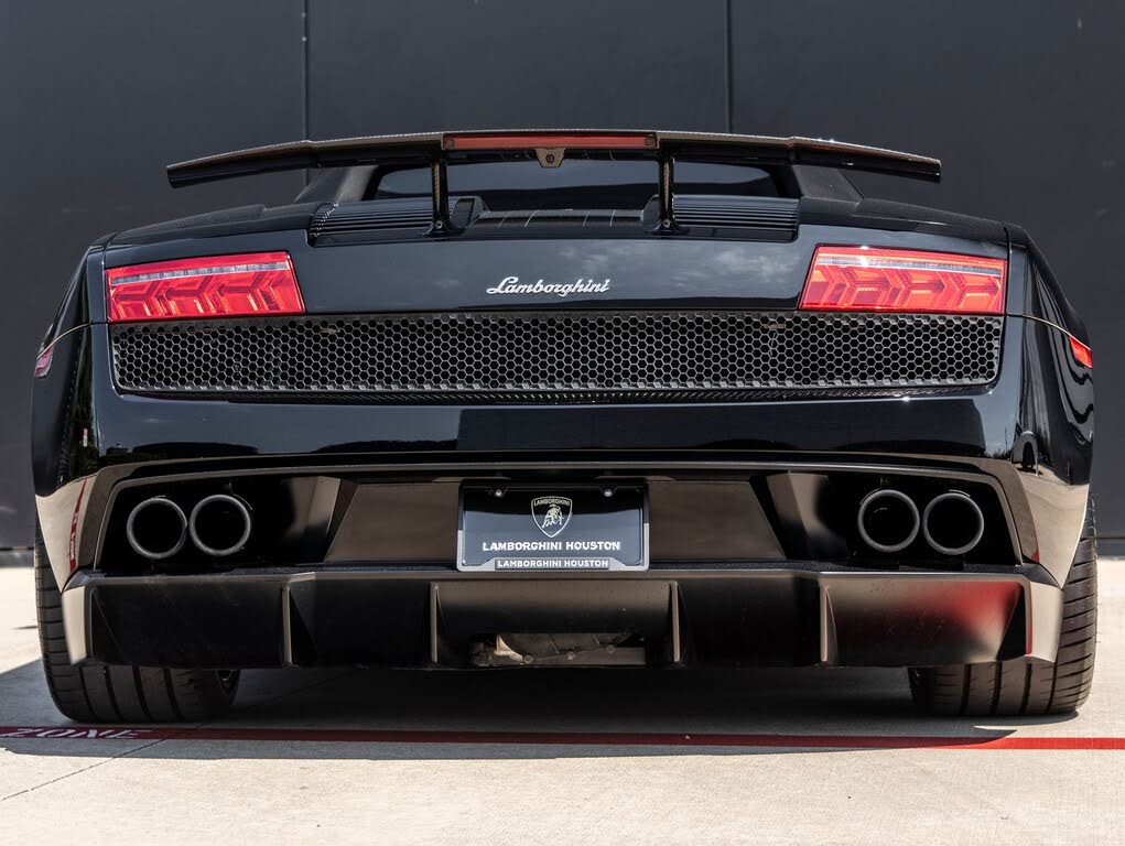 2012 Lamborghini Gallardo LP 570-4 Performante Spyder AWD photo 7