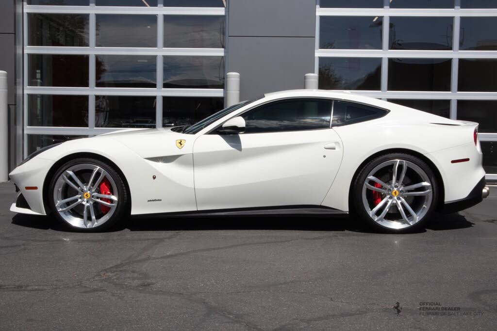 2017 Ferrari F12 Berlinetta Coupe photo 2