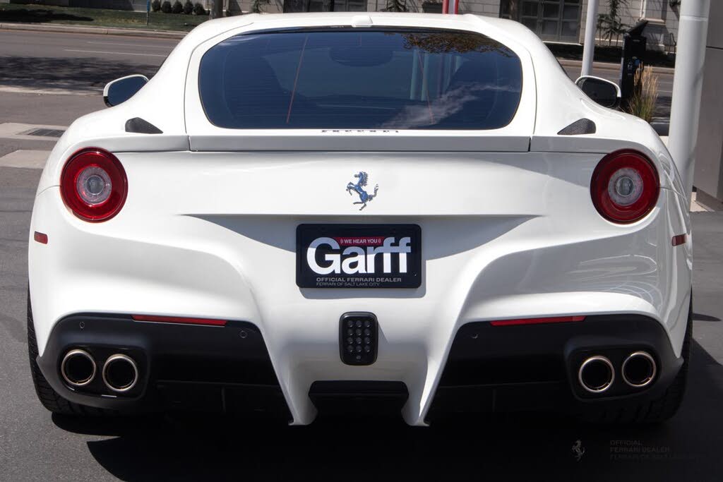 2017 Ferrari F12 Berlinetta Coupe photo 4