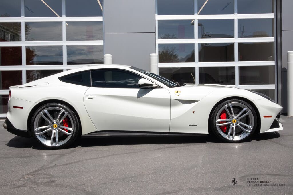 2017 Ferrari F12 Berlinetta Coupe photo 8