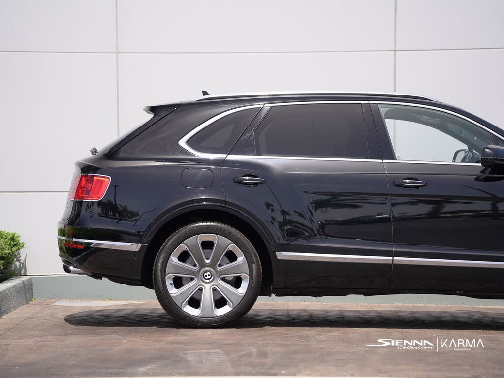 2018 Bentley Bentayga W12 Mulliner AWD photo 5
