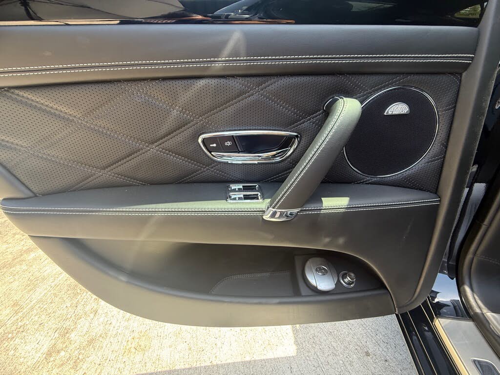 2014 Bentley Flying Spur W12 AWD photo 18
