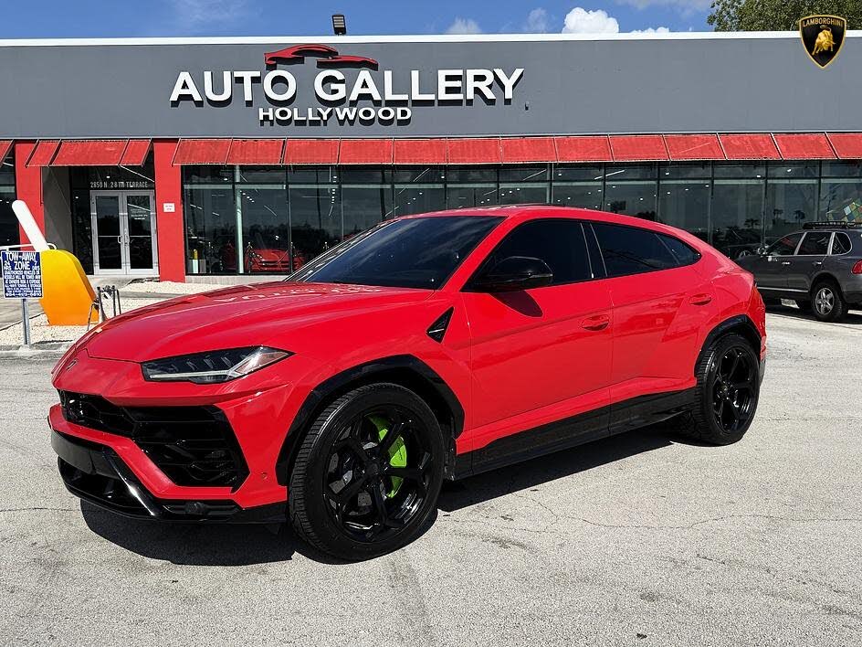 2020 Lamborghini Urus AWD - $159,900