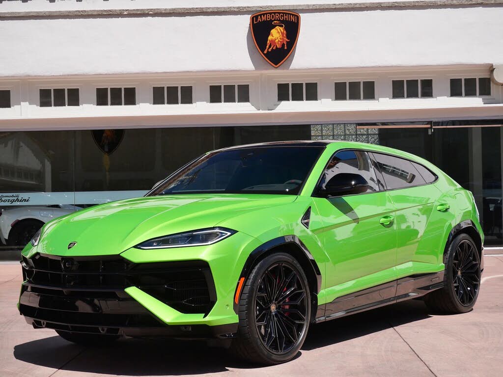 2026 Lamborghini Urus SE AWD photo 14