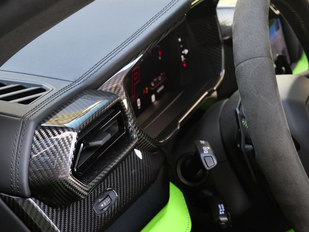 2026 Lamborghini Urus SE AWD photo 20