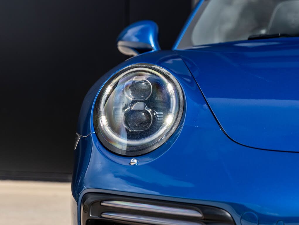 2017 Porsche 911 Turbo S Cabriolet AWD photo 19 of 24