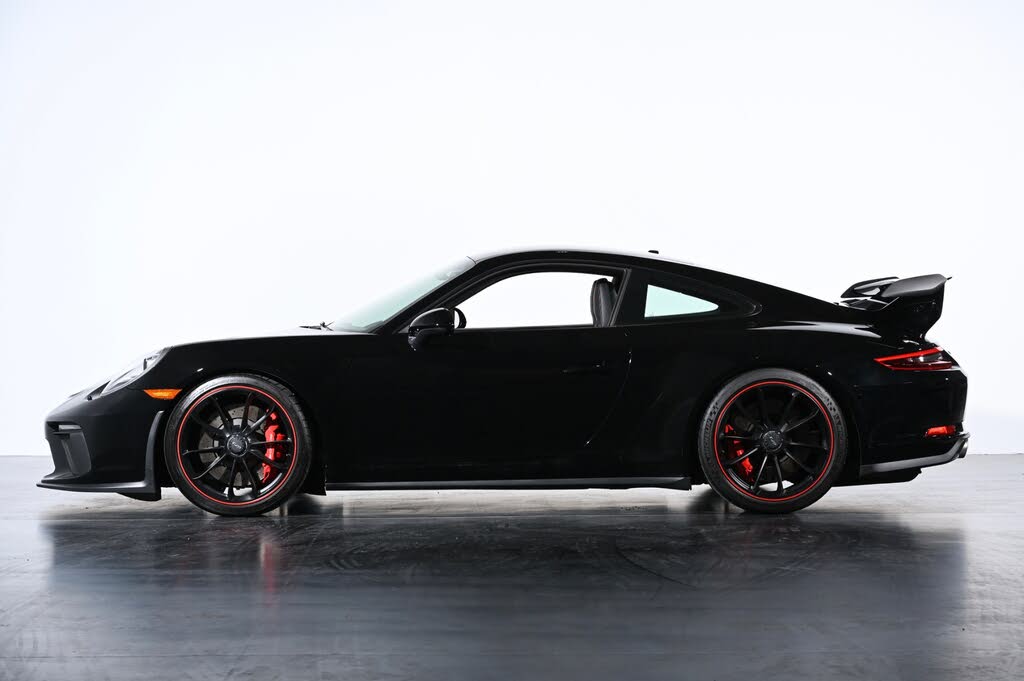 2018 Porsche 911 GT3 Coupe RWD photo 12