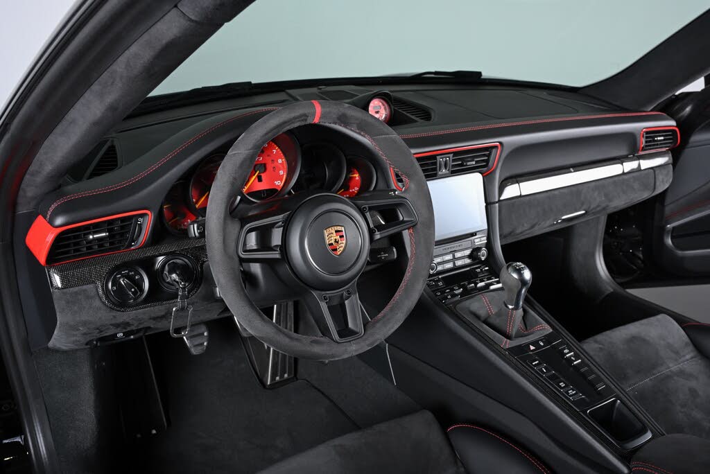 2018 Porsche 911 GT3 Coupe RWD photo 4