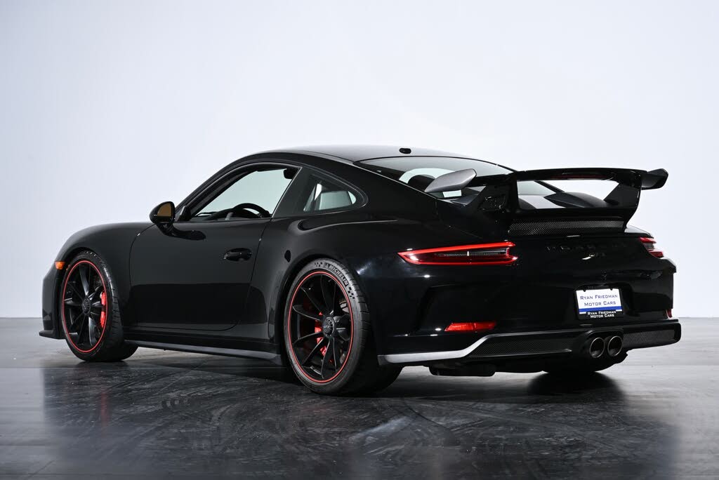 2018 Porsche 911 GT3 Coupe RWD photo 9
