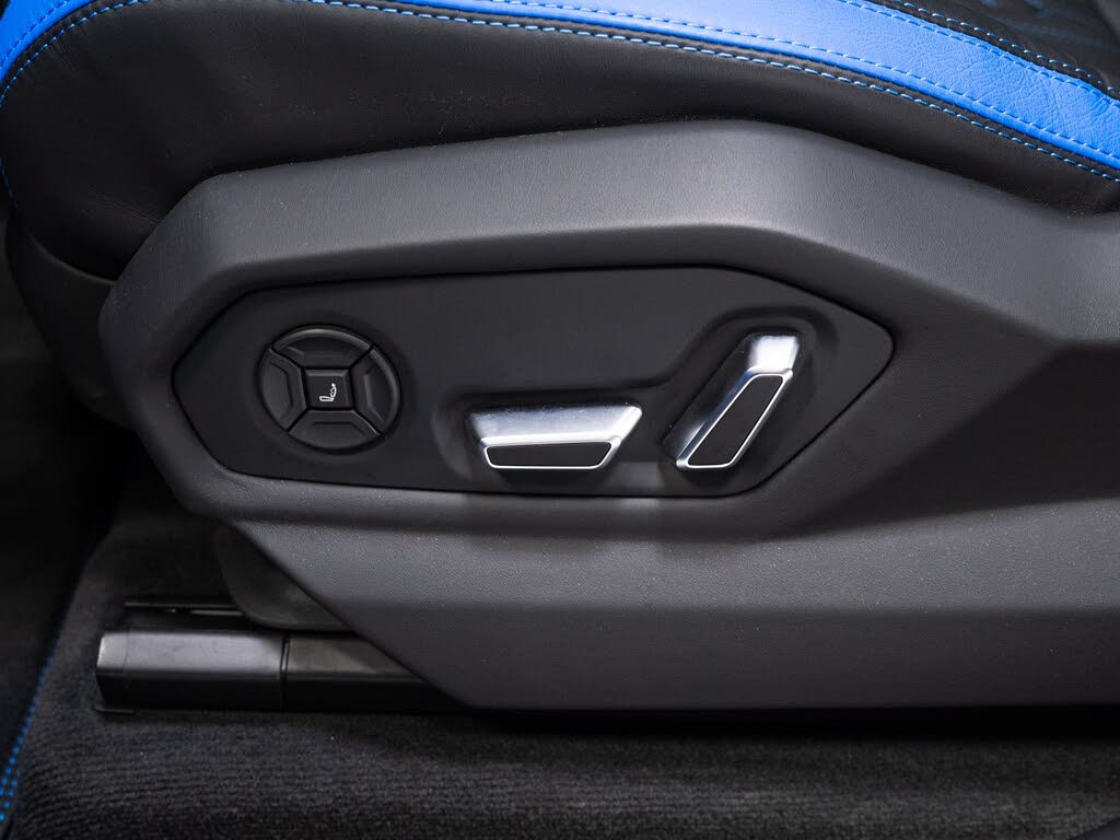 2025 Lamborghini Urus SE AWD photo 20