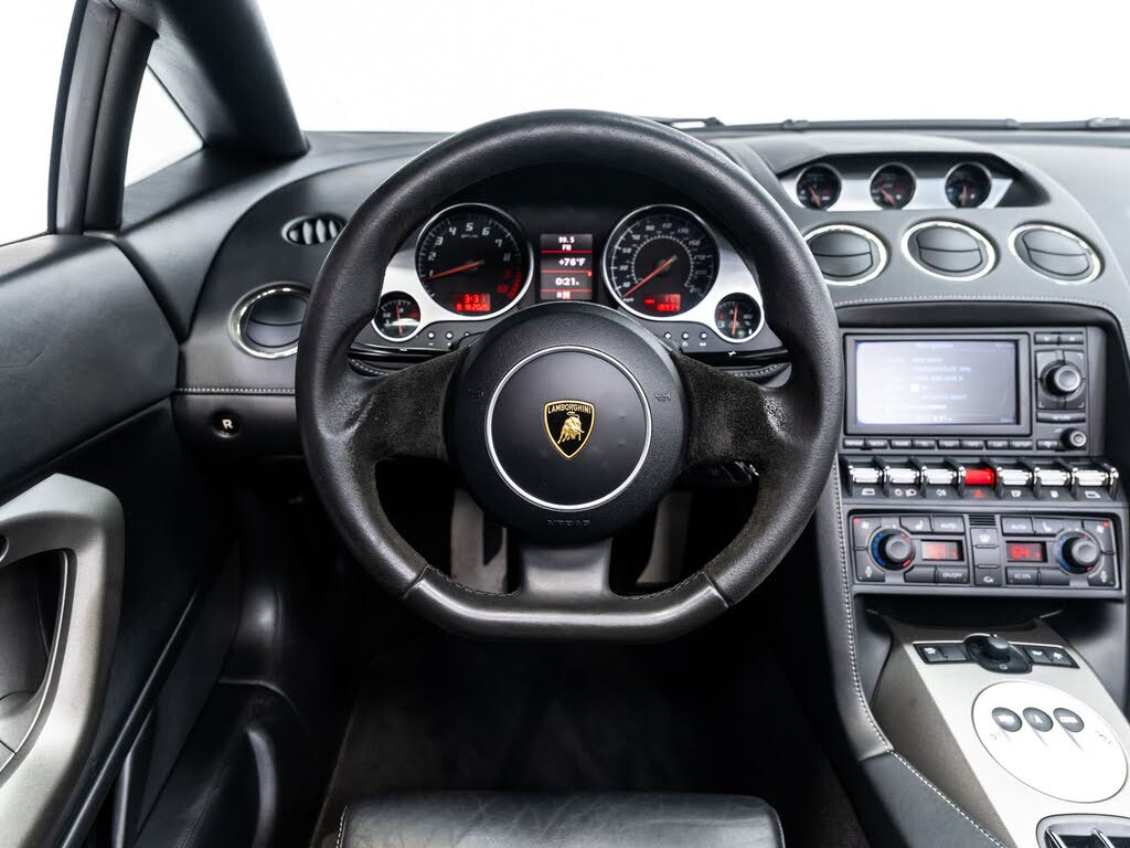 2011 Lamborghini Gallardo LP 560-4 Spyder AWD photo 17