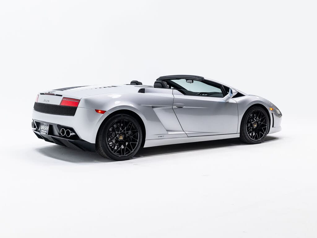 2011 Lamborghini Gallardo LP 560-4 Spyder AWD photo 5
