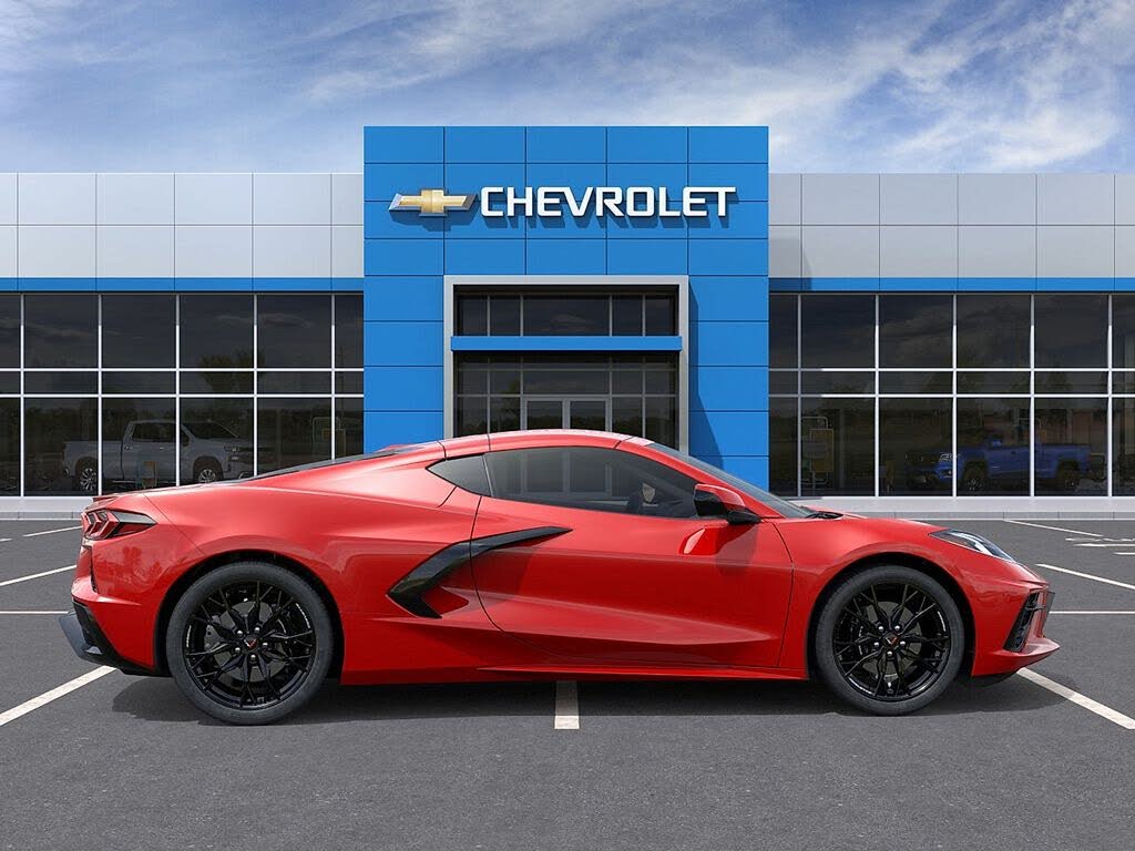 2027 Chevrolet Corvette Stingray 1LT Coupe RWD photo 5 of 24
