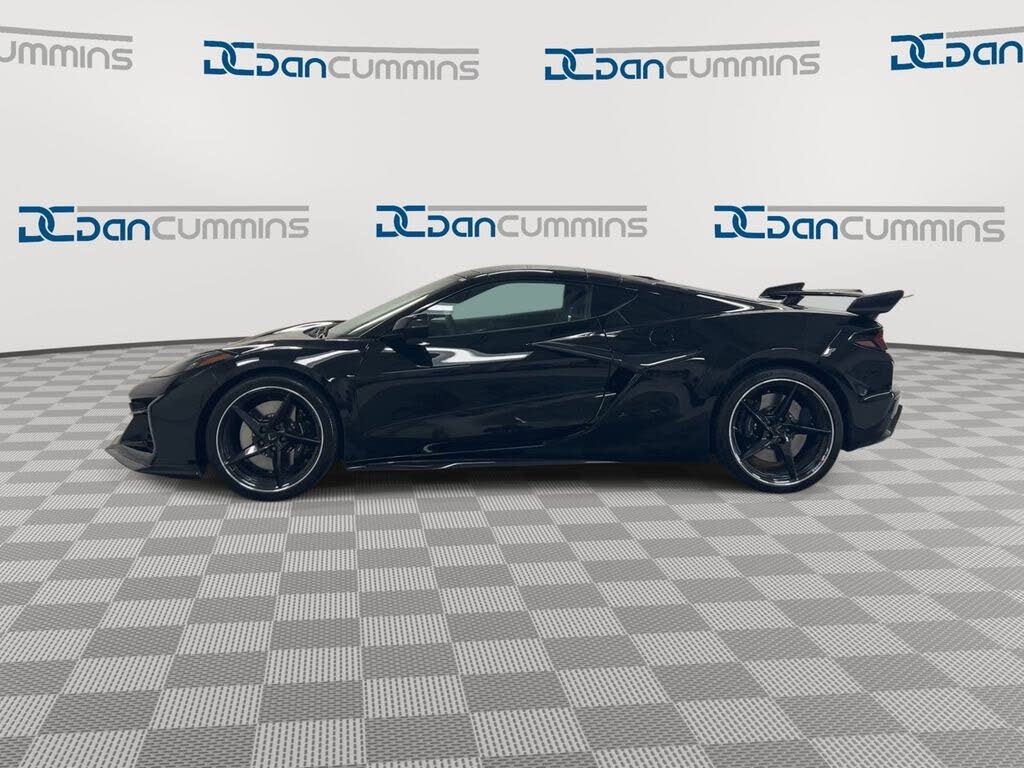 2027 Chevrolet Corvette Z06 2LZ Coupe RWD photo 5
