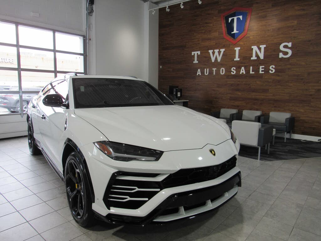 2019 Lamborghini Urus 4WD