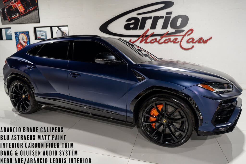 2022 Lamborghini Urus AWD