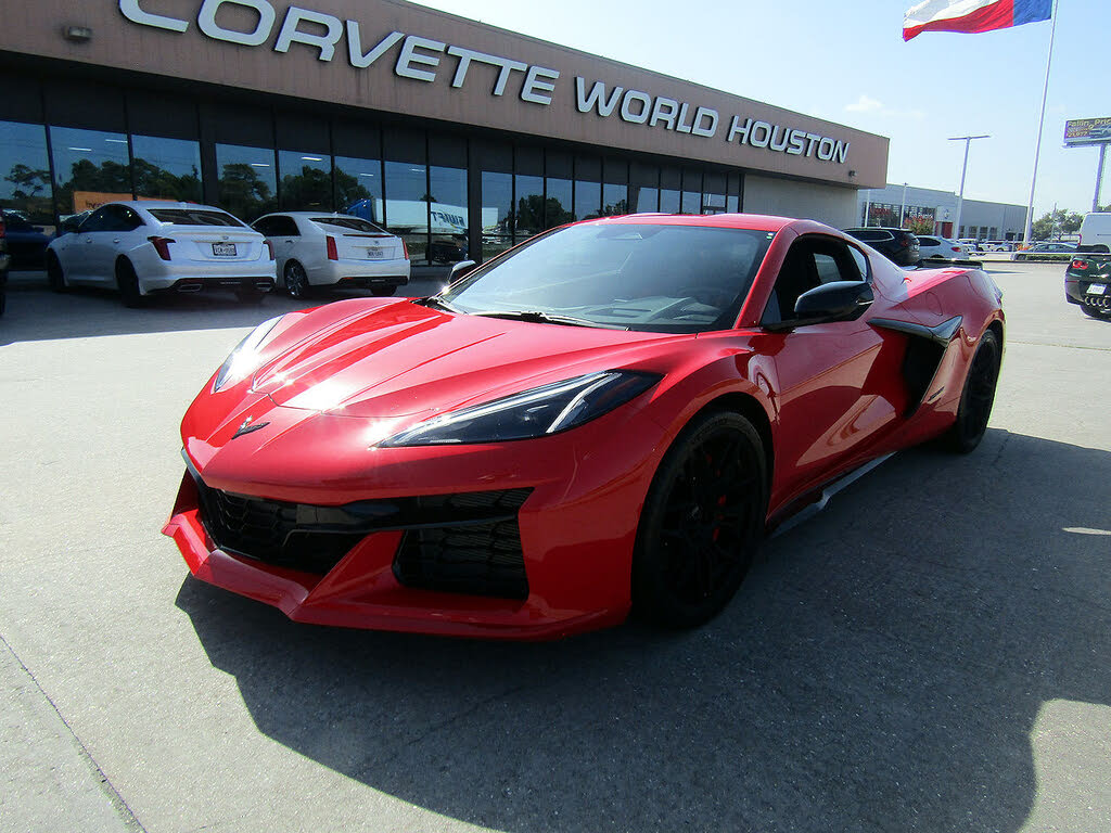 2025 Chevrolet Corvette Z06 1LZ Coupe RWD - $104,995