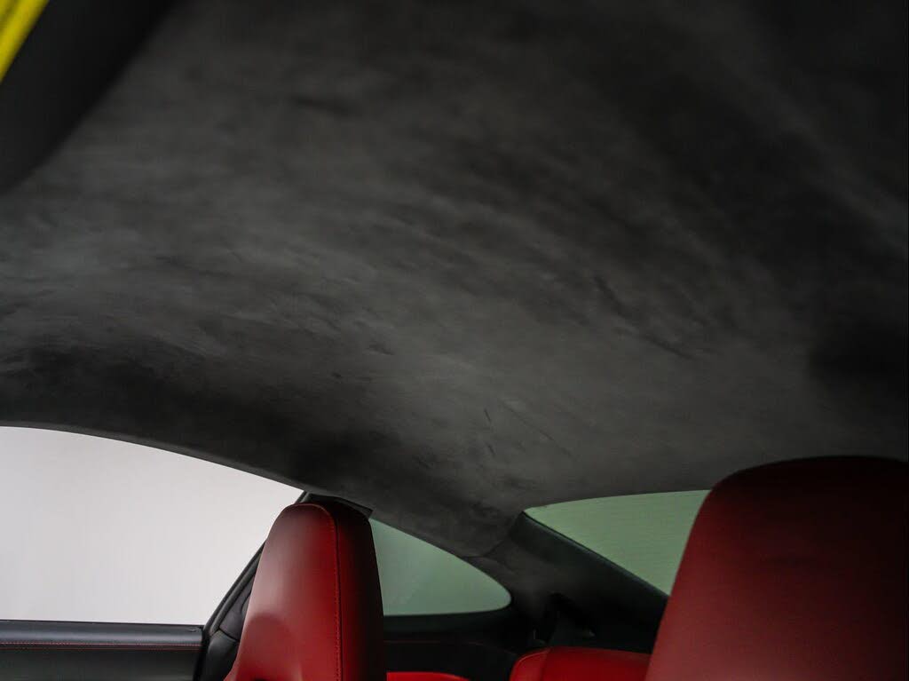 2015 Porsche 911 Turbo Coupe AWD photo 17 of 24