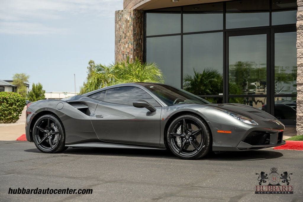 2017 Ferrari 488 GTB Coupe RWD
