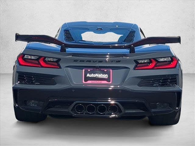 2027 Chevrolet Corvette Z06 3LZ Coupe RWD photo 8 of 18