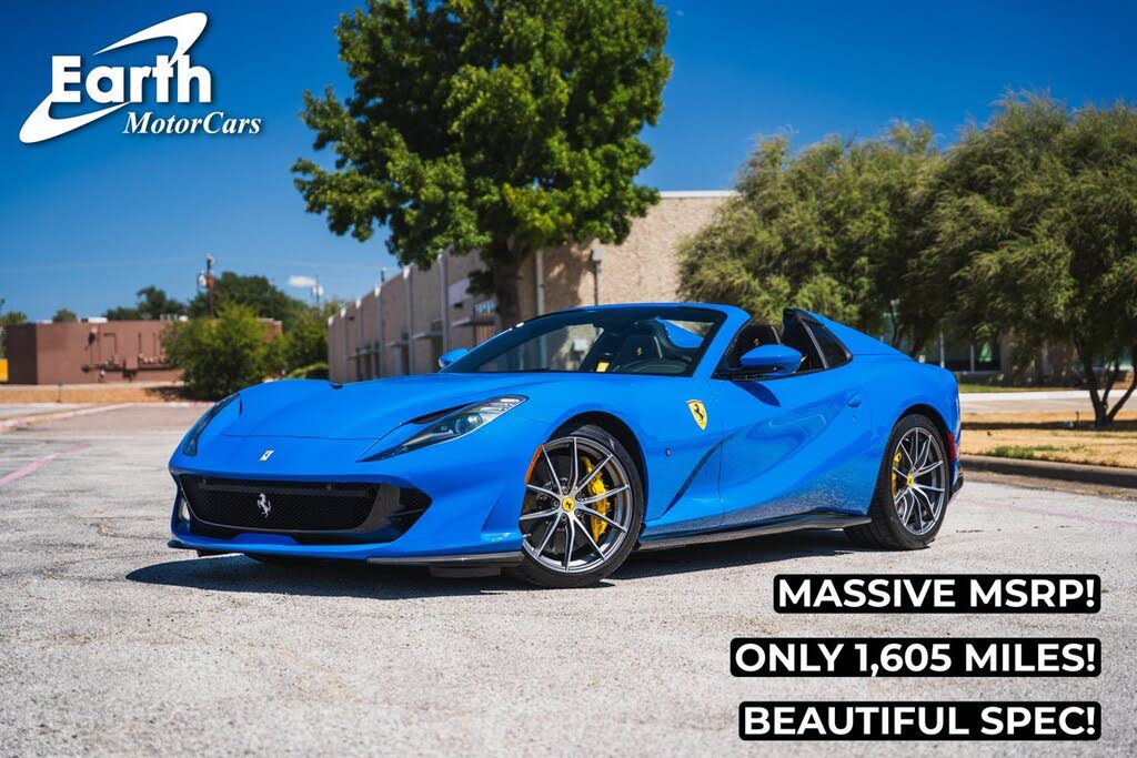2022 Ferrari 812 GTS RWD