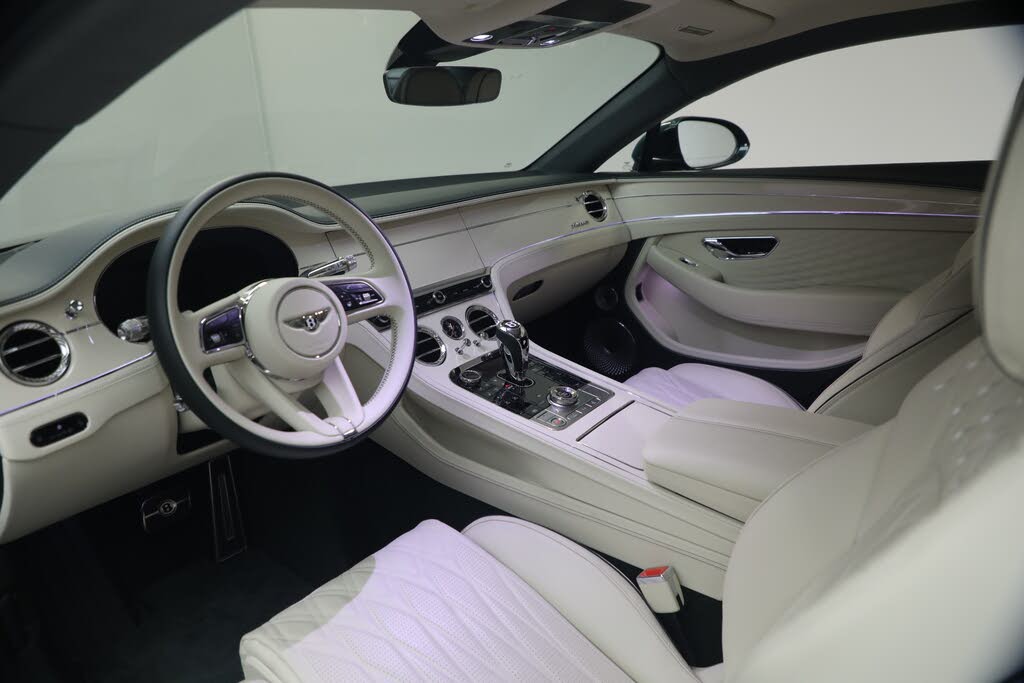 2026 Bentley Continental GT Azure AWD photo 17