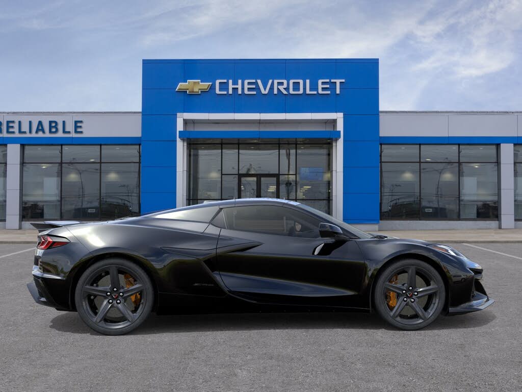 2027 Chevrolet Corvette Z06 3LZ Convertible RWD photo 5