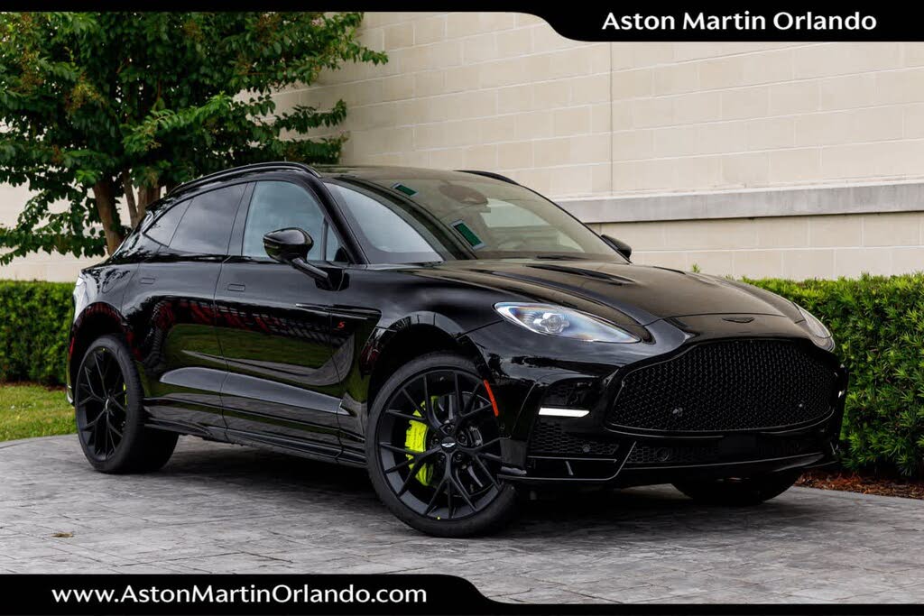2026 Aston Martin DBX S AWD photo 13