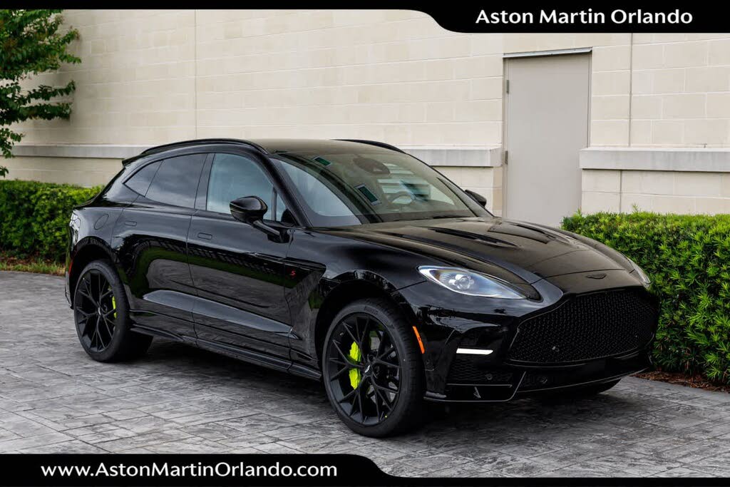 2026 Aston Martin DBX S AWD photo 15