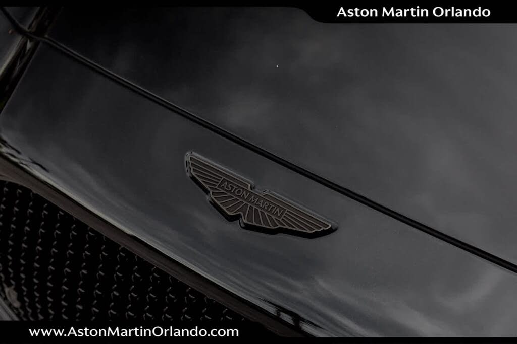 2026 Aston Martin DBX S AWD photo 8