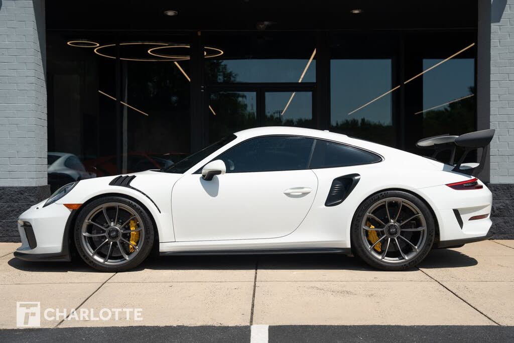 2019 Porsche 911 GT3 RS Coupe RWD