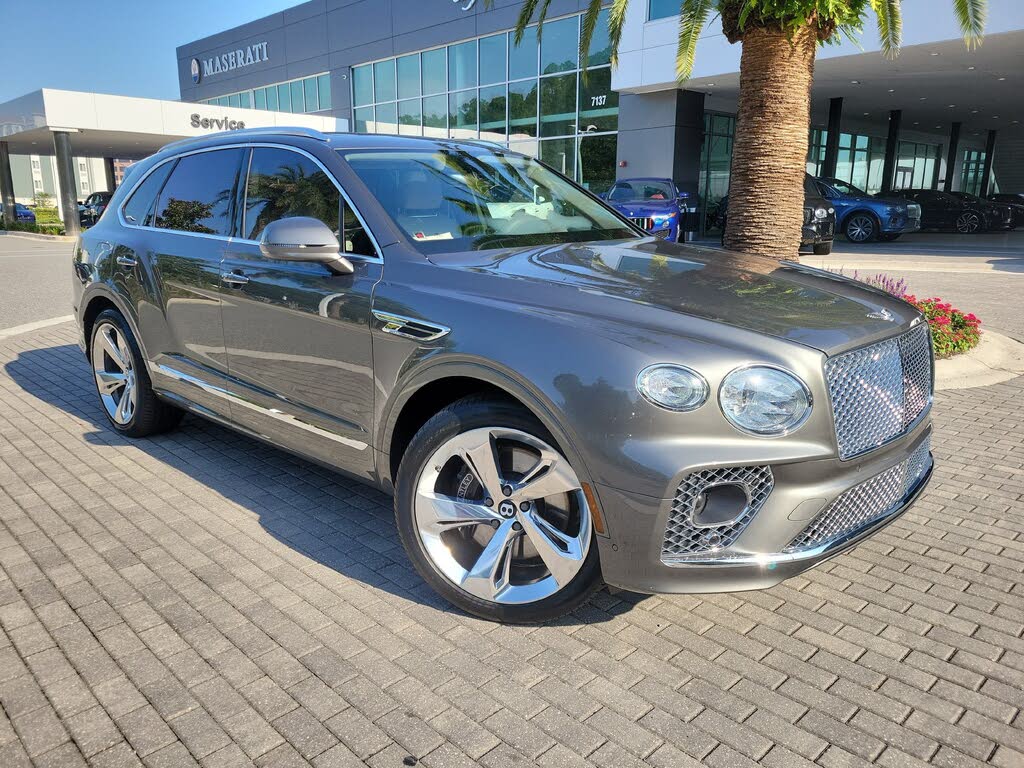 2023 Bentley Bentayga Hybrid AWD photo 9
