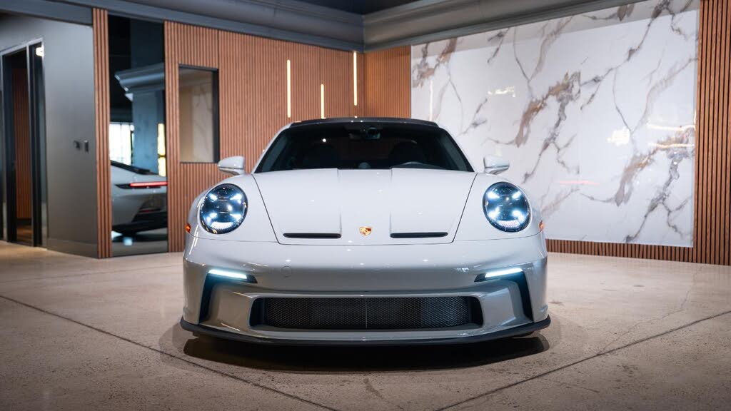 2023 Porsche 911 GT3 Touring Coupe RWD photo 2