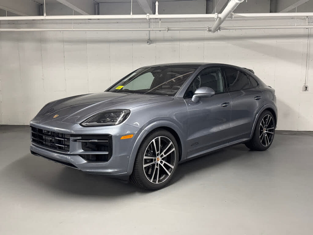 2026 Porsche Cayenne Coupe GTS AWD