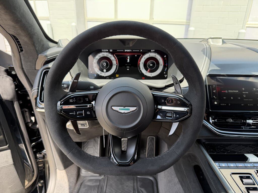 2026 Aston Martin DBX S AWD photo 11