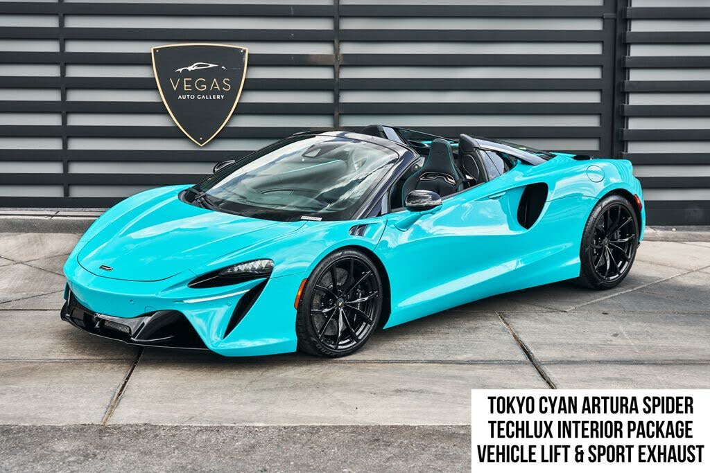 2025 McLaren Artura RWD