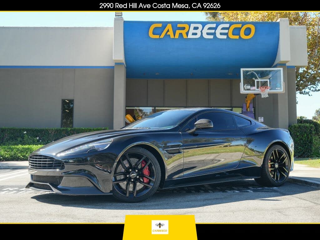 2015 Aston Martin Vanquish Coupe RWD