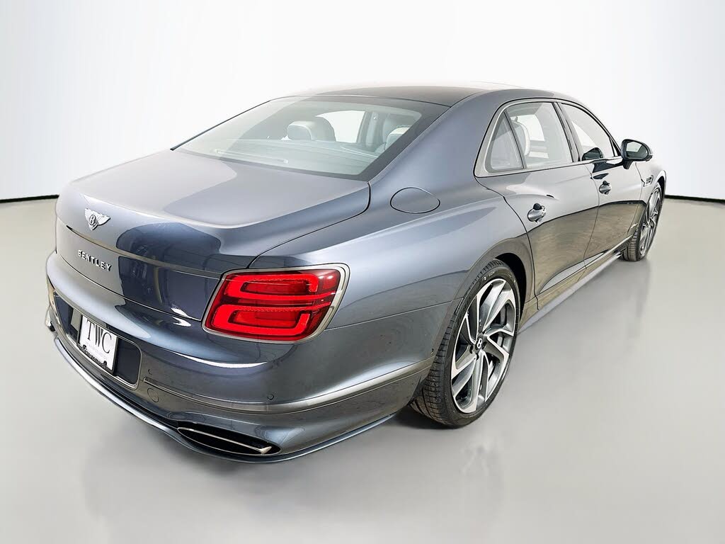 2026 Bentley Flying Spur Speed AWD photo 9