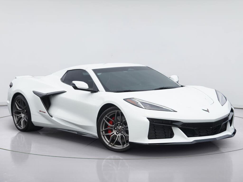 2026 Chevrolet Corvette Z06 2LZ Convertible RWD photo 2
