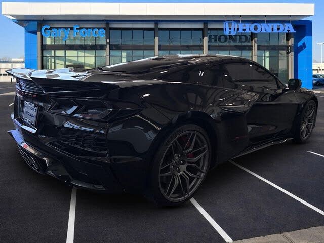 2024 Chevrolet Corvette Z06 3LZ Coupe RWD photo 2