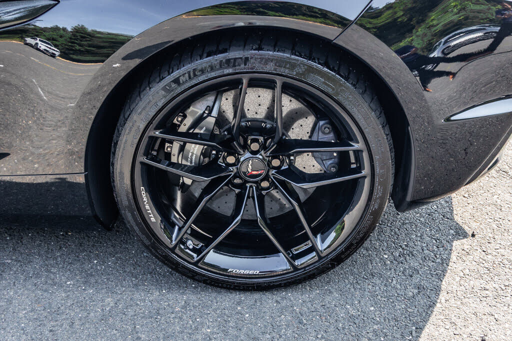 2025 Chevrolet Corvette Z06 3LZ Coupe RWD photo 14