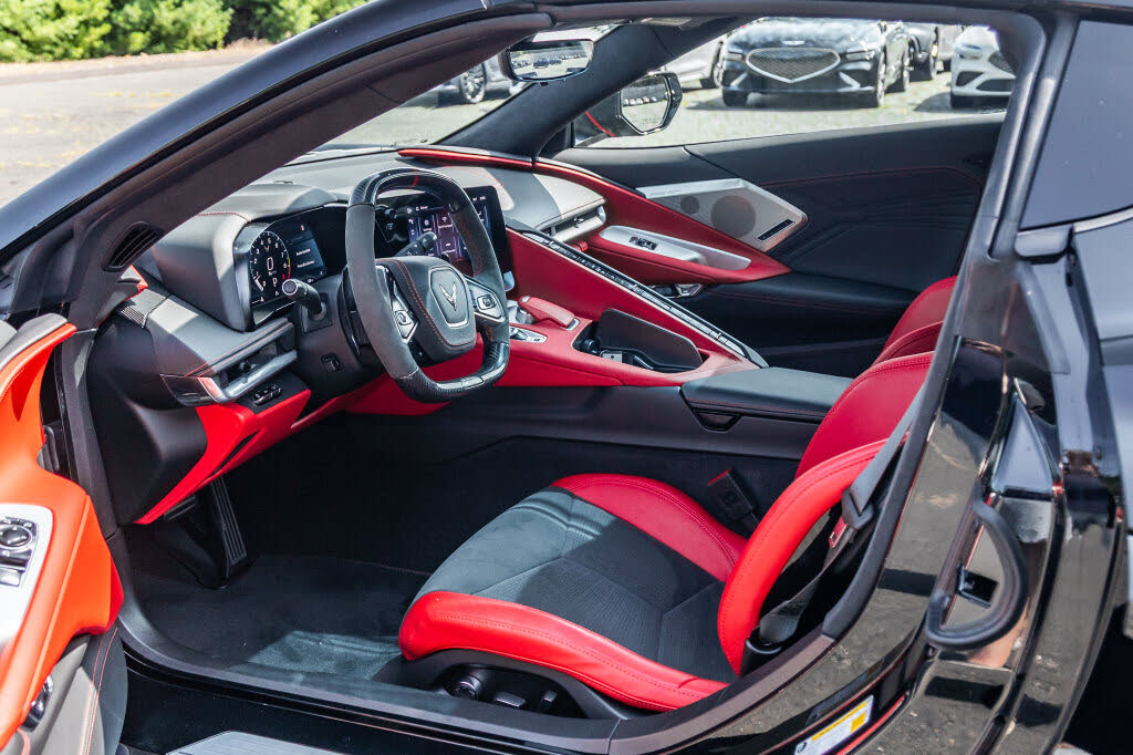 2025 Chevrolet Corvette Z06 3LZ Coupe RWD photo 22