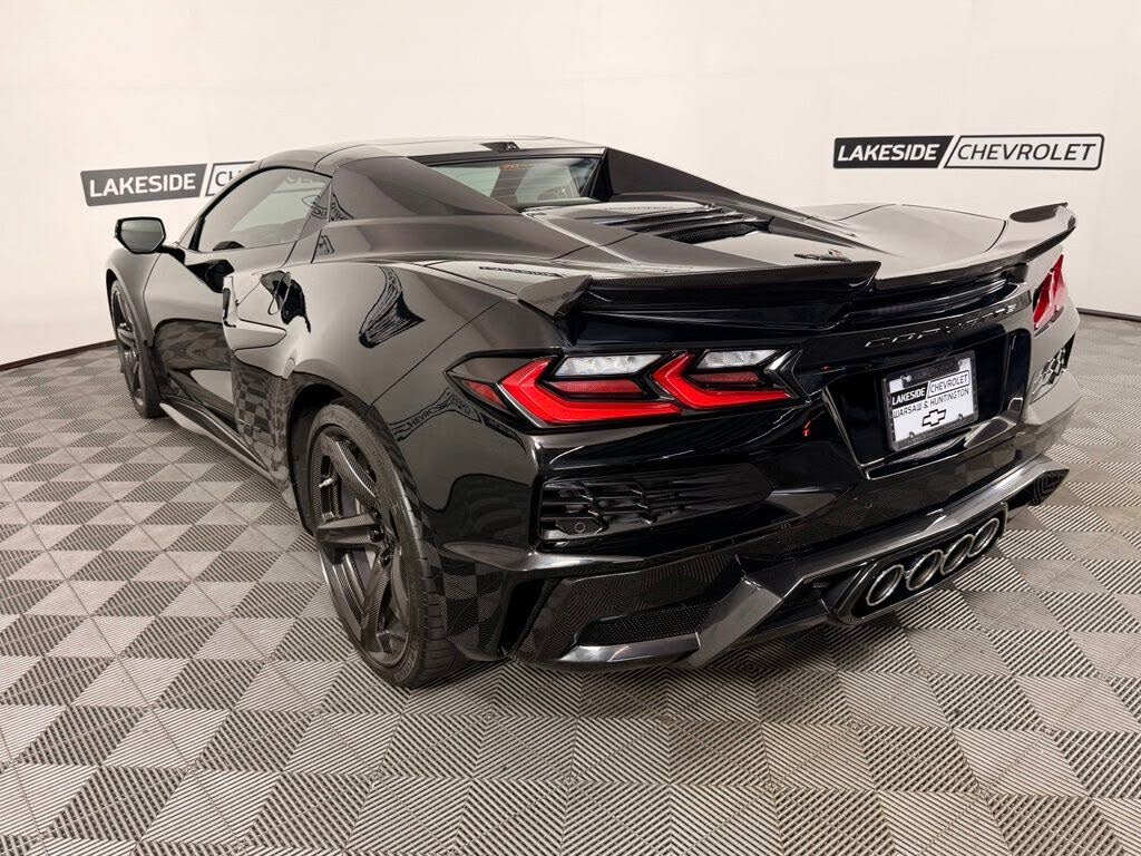2023 Chevrolet Corvette Z06 3LZ Convertible RWD photo 5